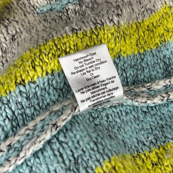 TNA Baja Hoodie Sweater Multicolour – Size M - Picture 11 of 11